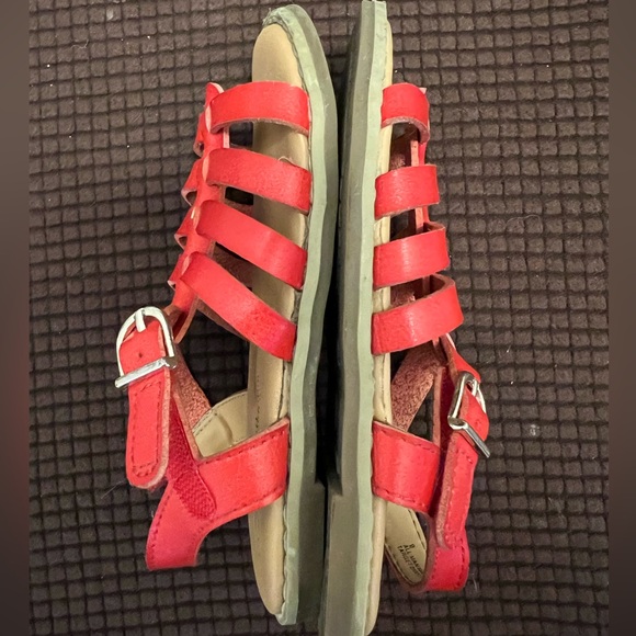 CAT & JACK RED GLADIATOR SANDAL GRLS SZE 9 - Picture 8 of 9